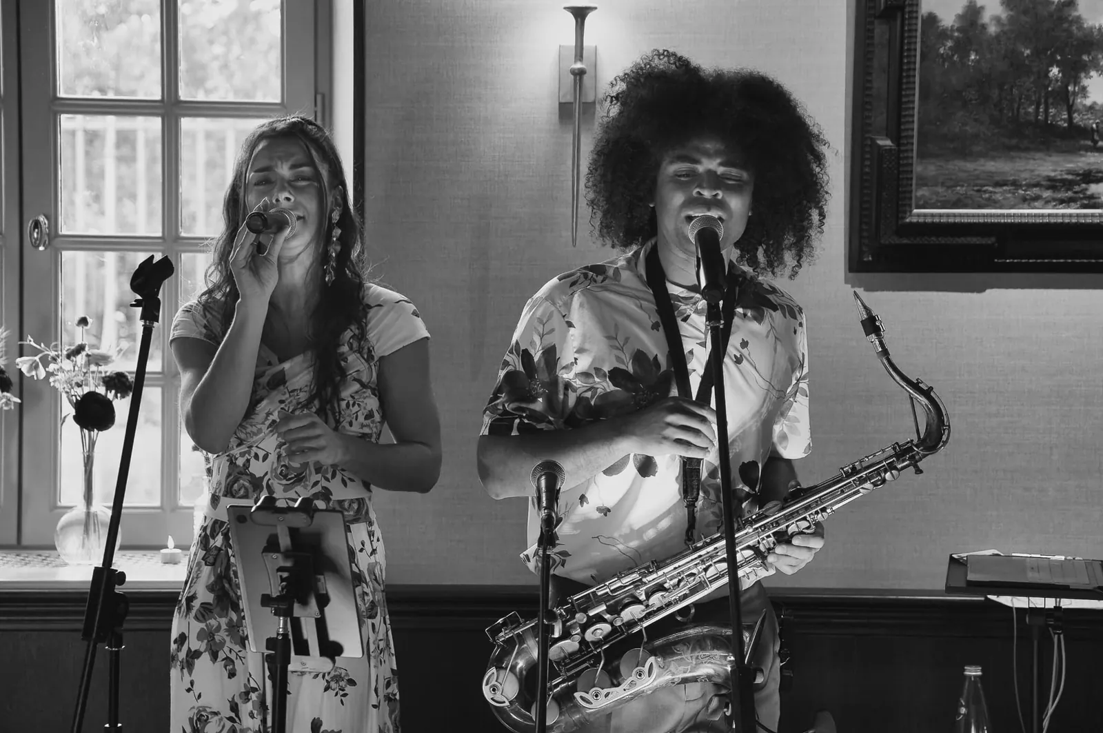 Musiciens en live lors d'une soirée du samedi à L'Orangerie des Trois Roys, Rambouillet